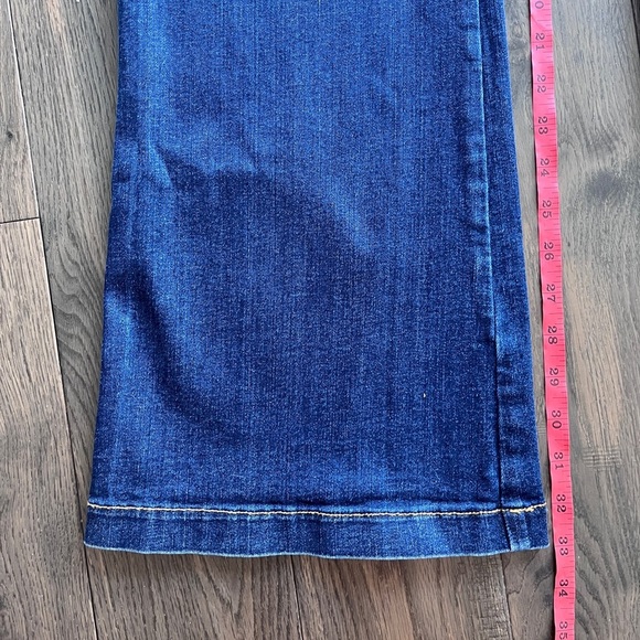 Spanx Pull-On Flare Jeans Size XL (est) Stretch Denim High Rise Shaping - Picture 6 of 7